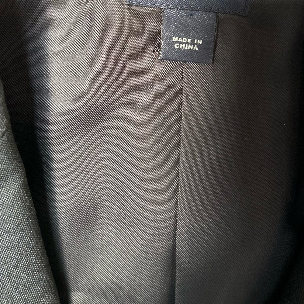J.Crew Women’s Ludlow jacket Fabric made in Italy Super 120’s wool - Picture 3 of 7